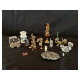 Vintage miniature pieces