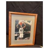 Spurs - Dennis Robinson Signed photograph