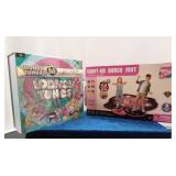 Light up dance mat and Looney tunes suds and soak