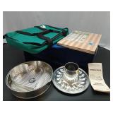 Food Carrier, Pampered Chef, Cutting Board