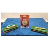 Westclox Pocket Watch & 2 Case Pocket Knives