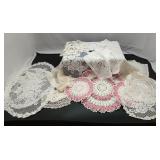 Table Runner and Doilies