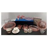 Various vintage glassware