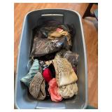 Scarfs, hats, gloves