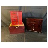 Assorted jewelry boxes