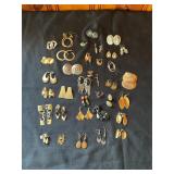 Assorted earrings