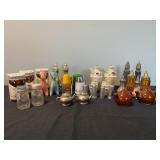 VTG Salt and pepper shakers