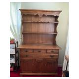 Young Republic Hutch