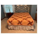 Hand made machine pieced Quil (Twin)