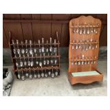 Spoon rack and spoons