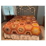 Hand made machine pieced Quilt (Twin)