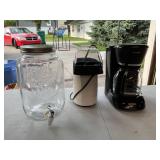 Drink container and small kitchen appliances
