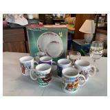 Christmas dishes - Poinsettia & Ribbon, cups