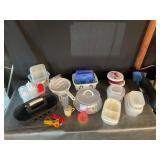 Assorted Kitchen plastics container