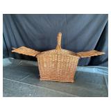 Picnic basket