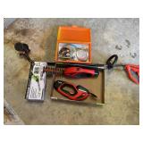 Cordless hedge trimmers- no chargers