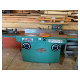 Grizzly 12" industrial jointer with spiral cutter