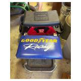 2 shop Seats