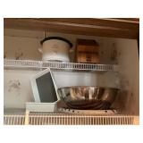 Crock pot, knife block,mixing Bowl