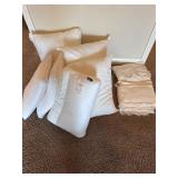Pillows and throws
