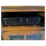 Pioneer Multi-Play Comoact Disc Player