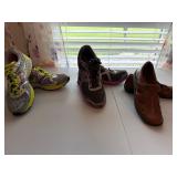 Size 10 New Balance Tennis Shoes, Naturalizer Shoe