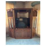 Entertainment cabinet