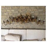 Wall sconce with cherubs