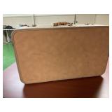 Vtg suitcase