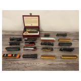 19 Lionel Hallmark ornament trains