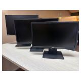 3 Monitors