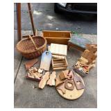 Assorted Wood & Decor