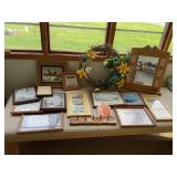 Hargrove painting, assorted pictures