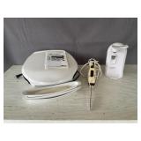 George Forman, electric knife, can opener