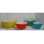 Pyrex Nesting Bowls