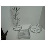 Coffee Mug Stand, Napkin Holder, and Paper Plate