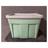 Rubbermaid Green Storage Box 18 Gallon