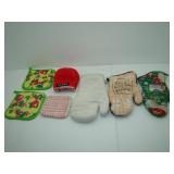 Miscellaneous Oven Mitts and Pot Holders