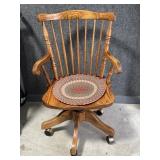 Amish Heritage Furniture Solid Oak Desk Chair