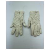 Pair of Women's White Driving Gloves