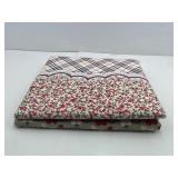 Floral Tablecloth and Matching Placemats