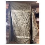 Nobility Queen Sized Comforter with Two Throw
