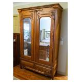 Wood Estate Lifetime Antique Collection Online Auction