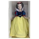 Disney Store Limited Edition Snow White Porcelain