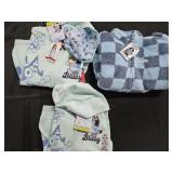 Girl's size 4/5 Bluey hoodie, size 7/8 Bluey