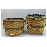 2 Christmas Baskets SEE PICS OF BROKEN SPLINT -