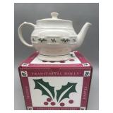 Traditional Holly Teapot  - USA Longaberger