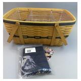 Family Picnic Basket w Liner & 2 pc Protector -