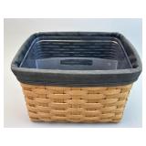 2004 Media Basket w Hard Protector, Divider &