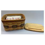 Recipe Basket w Lid, Protector & Lots of Recipe